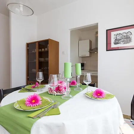 Andrea V Apartment Krk Town