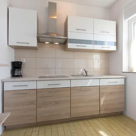 Andrea V Apartment Krk Town