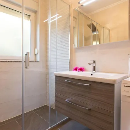 Andrea V Apartamento